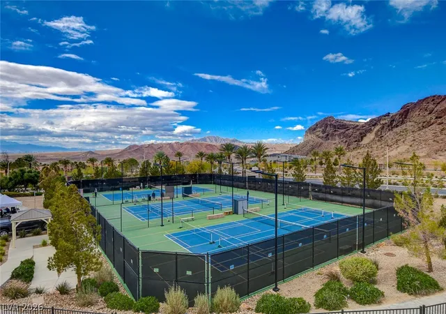 Photo 98 of Single family home for sale at 39 Contrada Fiore Dr, Henderson, NV 89011 | MLS# 2821114 | Listing updated on 2026-10-12