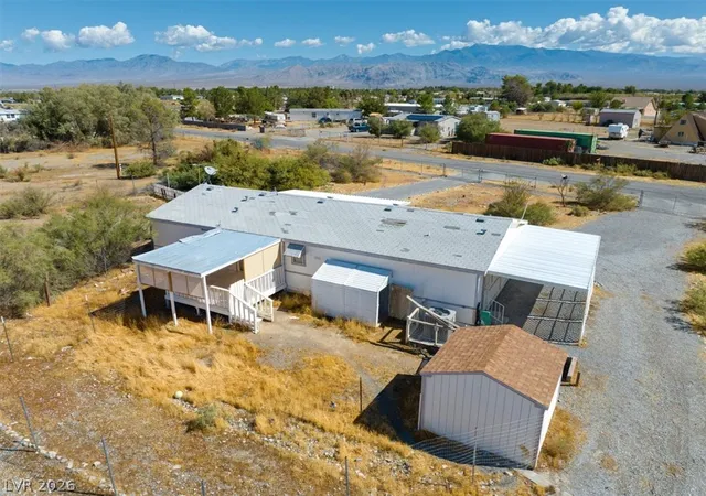 Photo 3 of Manufactured home for sale at 6720 Conestoga Pkwy, Pahrump, NV 89048 | MLS# 2820213 | Listing updated on 2026-10-10