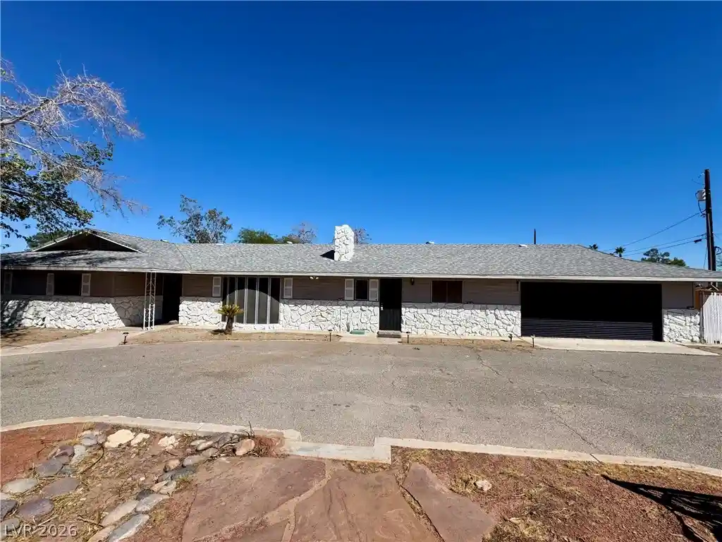 Single family home for sale at 6930 S Valley View Blvd, Las Vegas, NV 89118 | MLS# 2821533