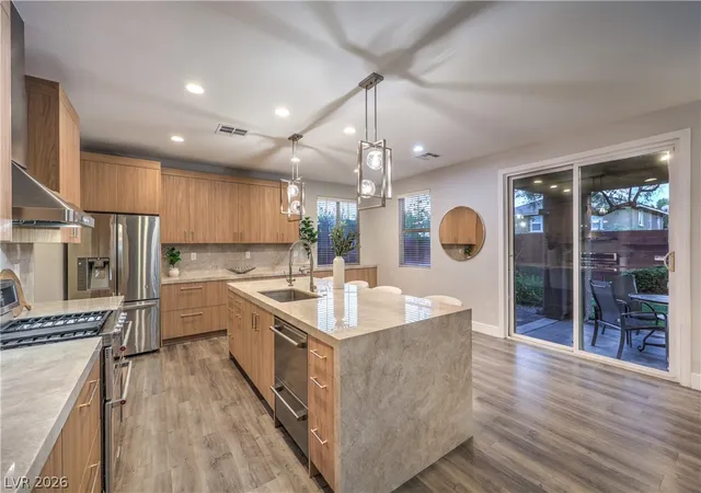 Photo 2 of Single family home for sale at 10331 Cider Ml Rd, Las Vegas, NV 89135 | MLS# 2821376 | Listing updated on 2026-10-06