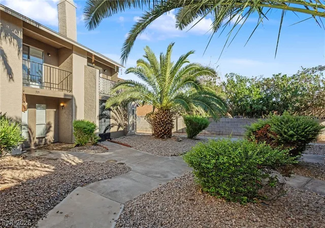 Photo 2 of Townhouse for sale at 515 Sellers Pl, Henderson, NV 89011 | MLS# 2821769 | Listing updated on 2026-09-29