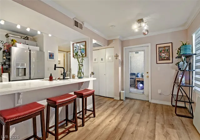 Photo 4 of Condo for sale at 8101 W Flamingo Rd #1074, Las Vegas, NV 89147 | MLS# 2821834 | Listing updated on 2026-10-02