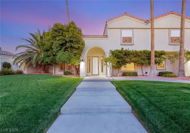 Photo 4 of Single family home for sale at 2060 Palm Cyn Ct, Las Vegas, NV 89117 | MLS# 2821277 | Listing updated on 2026-10-28