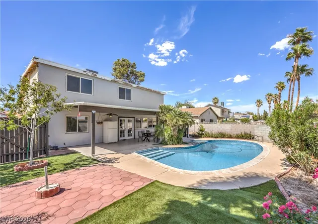 Photo 1 of Single family home for sale at 4816 Castle Rock Ct, Las Vegas, NV 89147 | MLS# 2821255 | Listing updated on 2026-09-28