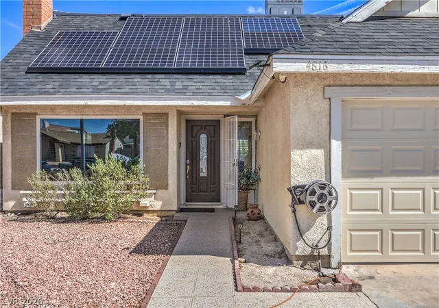Photo 3 of Single family home for sale at 4816 Castle Rock Ct, Las Vegas, NV 89147 | MLS# 2821255 | Listing updated on 2026-09-28
