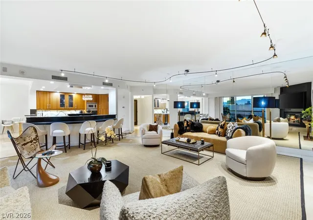 Photo 1 of Condo for sale at 2857 Paradise Rd #602, Las Vegas, NV 89109 | MLS# 2819968 | Listing updated on 2026-09-27