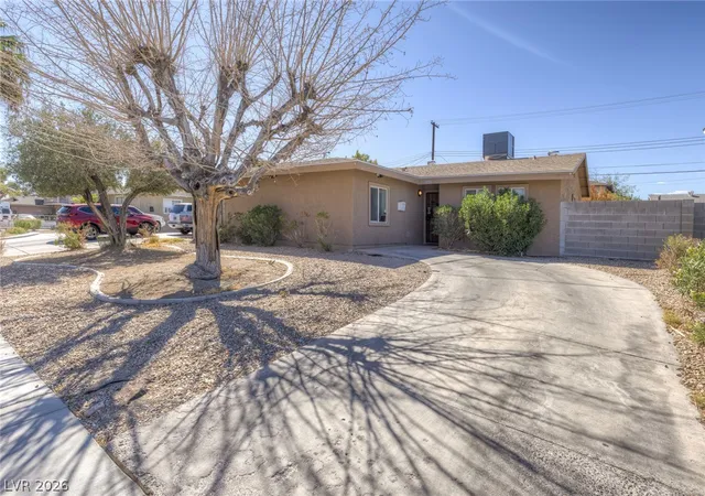 Photo 1 of Single family home for sale at 1305 N Mojave Rd, Las Vegas, NV 89101 | MLS# 2822000 | Listing updated on 2026-10-11