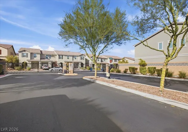 Photo 2 of Townhouse for sale at 5321 Lazy Breeze Ave, Las Vegas, NV 89118 | MLS# 2822032 | Listing updated on 2026-10-12