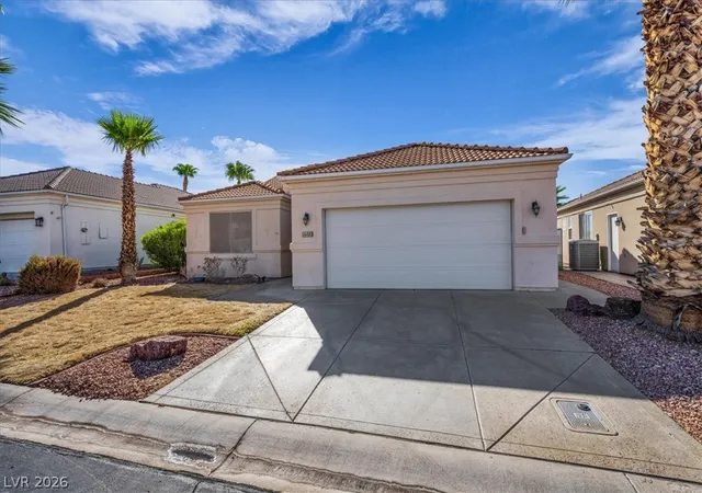 Photo 2 of Single family home for sale at 448 Chalet Dr, Mesquite, NV 89027 | MLS# 2822190 | Listing updated on 2026-09-28