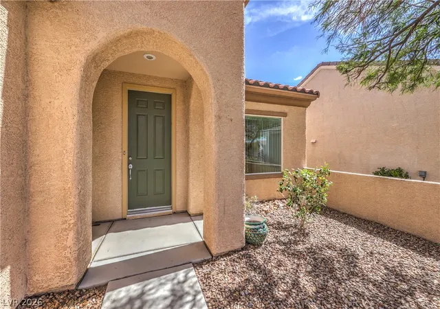 Photo 3 of Single family home for sale at 2126 Oliver Springs St, Henderson, NV 89052 | MLS# 2821468 | Listing updated on 2026-09-28