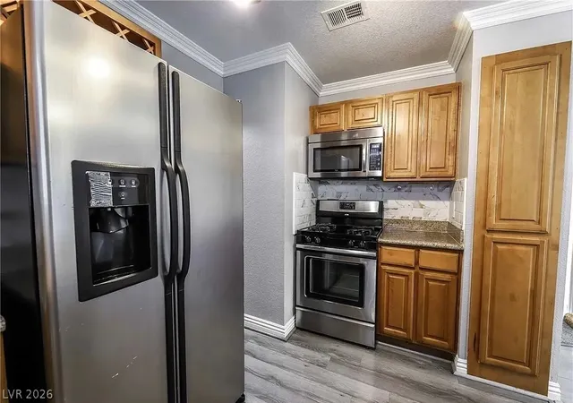 Photo 4 of Condo for sale at 2700 N Rainbow Blvd #2137, Las Vegas, NV 89108 | MLS# 2822333 | Listing updated on 2026-09-29