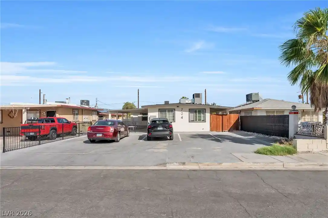 Photo 1 of Multi family home for sale at 724 N 9th Street, Las Vegas, NV 89101 | MLS# 2821399 | Listing updated on 2026-10-15