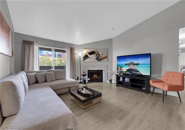 Photo 3 of Condo for sale at 4200 S Valley View Blvd #3001, Las Vegas, NV 89103 | MLS# 2822542 | Listing updated on 2026-09-29