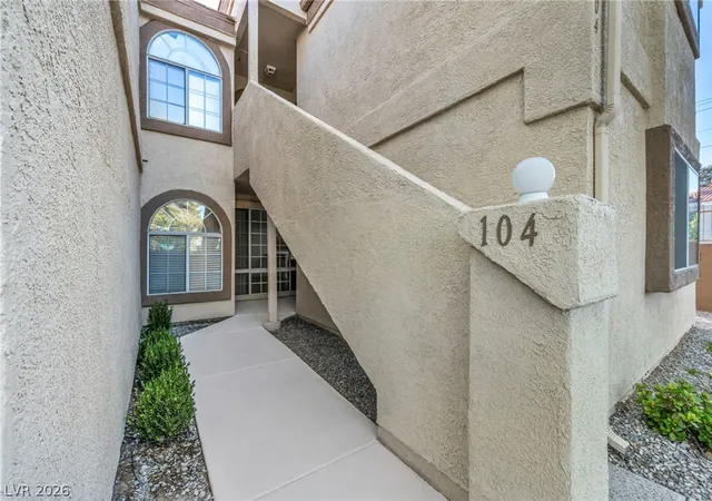 Listing Photo 2 - Condo for sale in building located at 3613 Shawn Reynolds Ct, Las Vegas, NV 89129 - Unit #104