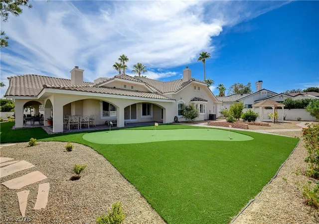 Photo 4 of Single family home for sale at 2000 Alexa Breanne Ct, Las Vegas, NV 89117 | MLS# 2822364 | Listing updated on 2026-10-30