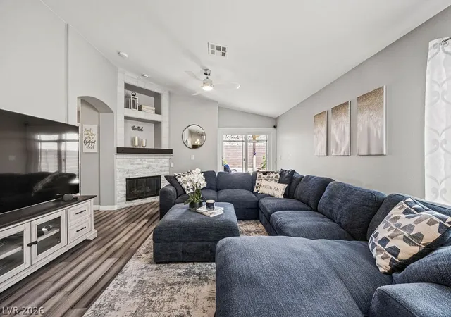 Photo 3 of Single family home for sale at 2294 Dakota Sky Ct, Henderson, NV 89052 | MLS# 2822448 | Listing updated on 2026-09-30