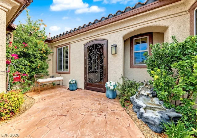 Photo 4 of Single family home for sale at 1646 Sebring Hills Dr, Henderson, NV 89052 | MLS# 2822659 | Listing updated on 2026-09-30