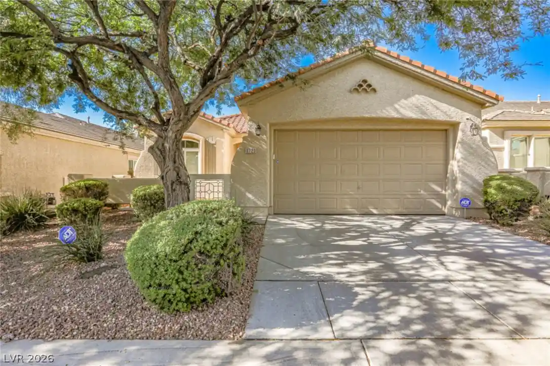 Photo 1 of Single family home for sale at 3723 Fading Sun St, Las Vegas, NV 89135 | MLS# 2823115 | Listing updated on 2026-10-21