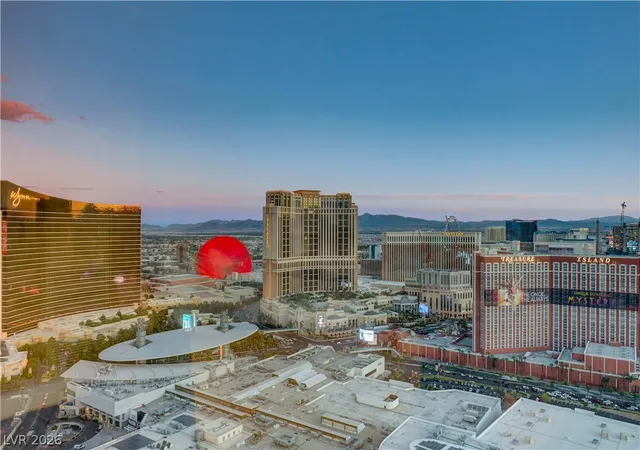 Photo 1 of Condo for sale at 2000 N Fashion Show Dr #5002, Las Vegas, NV 89109 | MLS# 2822804 | Listing updated on 2026-10-01