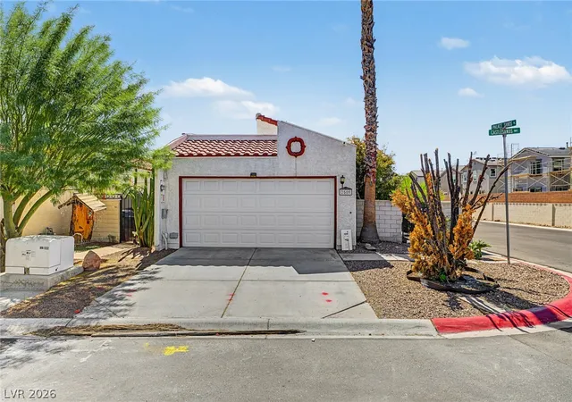 Photo 2 of Single family home for sale at 2509 Castlesands Way, Las Vegas, NV 89121 | MLS# 2823091 | Listing updated on 2026-10-01