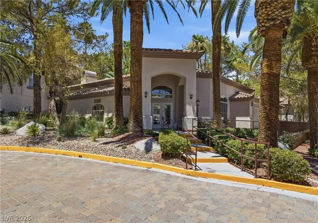 Listing Photo 1 - Condo for sale in building located at 104 Lemon Glaze St, Las Vegas, NV 89145 - Unit #204