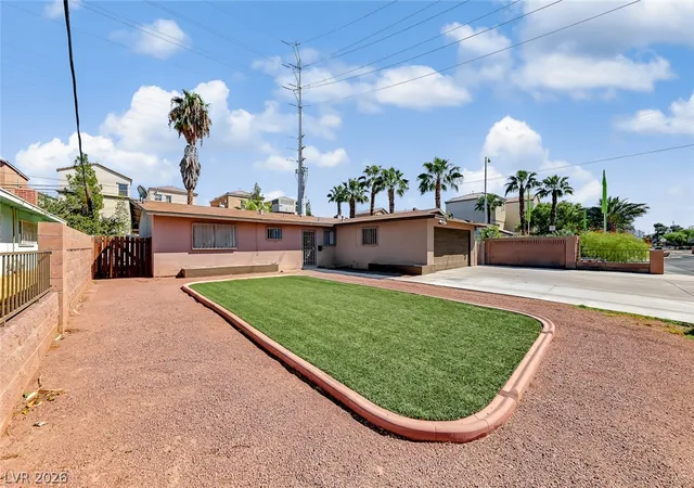 Photo 3 of Single family home for sale at 229 Shadow Ln, Las Vegas, NV 89106 | MLS# 2823257 | Listing updated on 2026-10-08