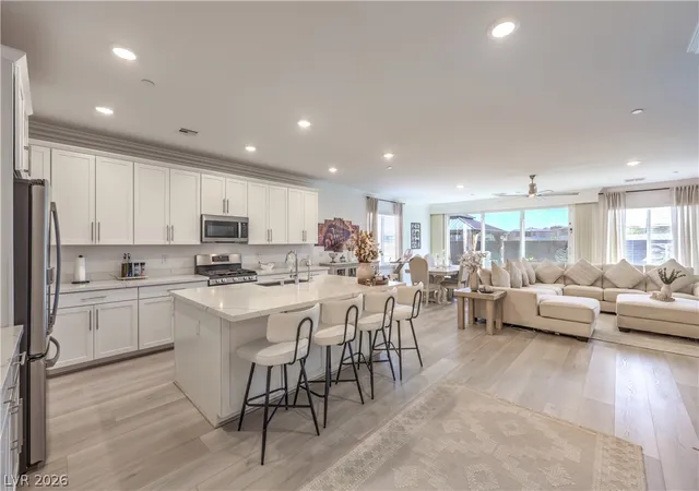 Photo 4 of Single family home for sale at 251 Robson Ridge Ln, Henderson, NV 89015 | MLS# 2823043 | Listing updated on 2026-10-12