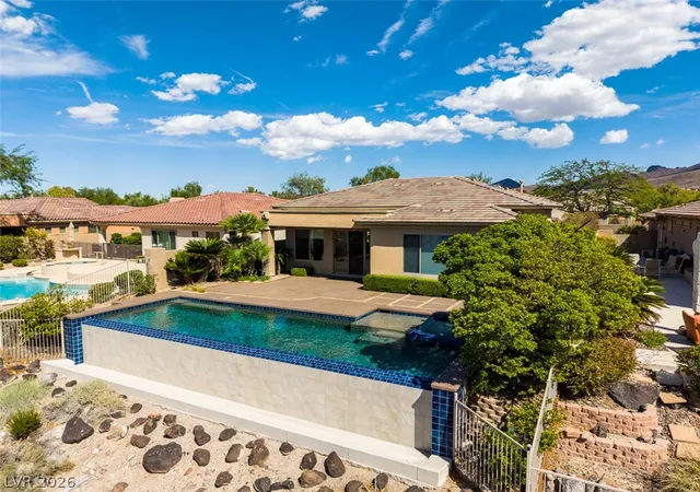 Photo 1 of Single family home for sale at 51 E Braelinn Dr, Henderson, NV 89052 | MLS# 2822325 | Listing updated on 2026-10-01