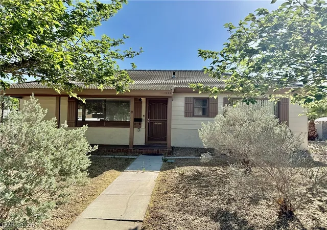 Photo 2 of Single family home for sale at 1133 Darmak Dr, Las Vegas, NV 89102 | MLS# 2822113 | Listing updated on 2026-10-02