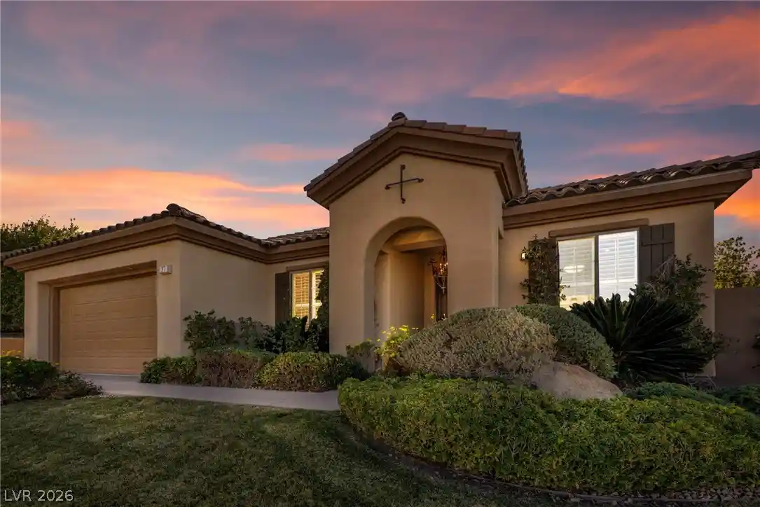 Photo 1 of Single family home for sale at 37 Stonemark Dr, Henderson, NV 89052 | MLS# 2823470 | Listing updated on 2026-10-17