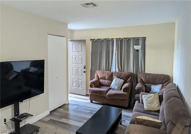 Photo 3 of Townhouse for sale at 220 N Bruce St #D, Las Vegas, NV 89101 | MLS# 2823511 | Listing updated on 2026-10-07