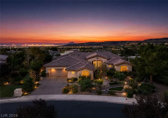 Photo 1 of Single family home for sale at 6 Brookridge Dr, Henderson, NV 89052 | MLS# 2822808 | Listing updated on 2026-10-02