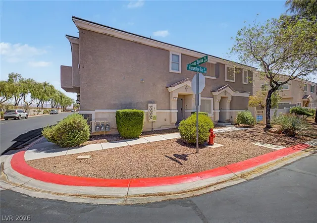 Photo 2 of Townhouse for sale at 6041 Turning Spoke Trl #102, Henderson, NV 89011 | MLS# 2823635 | Listing updated on 2026-10-11