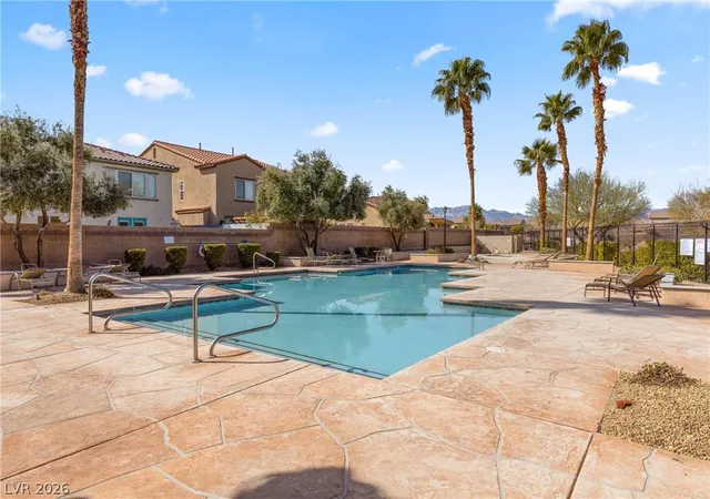 Listing Photo 2 - Condo for sale in building located at 7701 W Robindale Rd, Las Vegas, NV 89113 - Unit #248