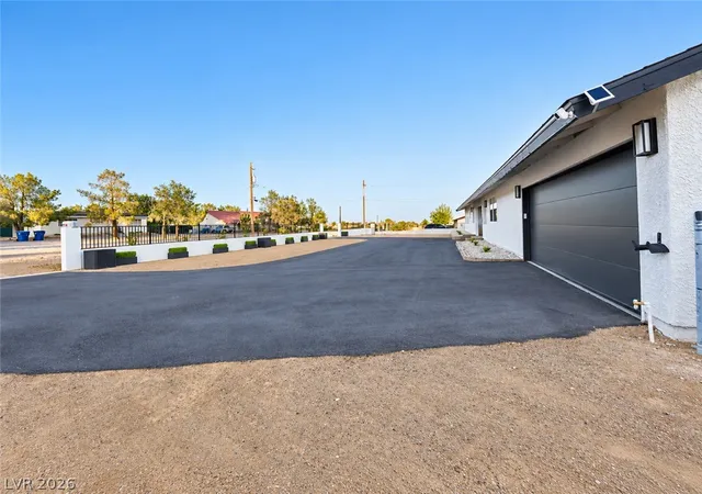 Photo 1 of Single family home for sale at 9035 W Hammer Ln, Las Vegas, NV 89149 | MLS# 2822852 | Listing updated on 2026-10-03