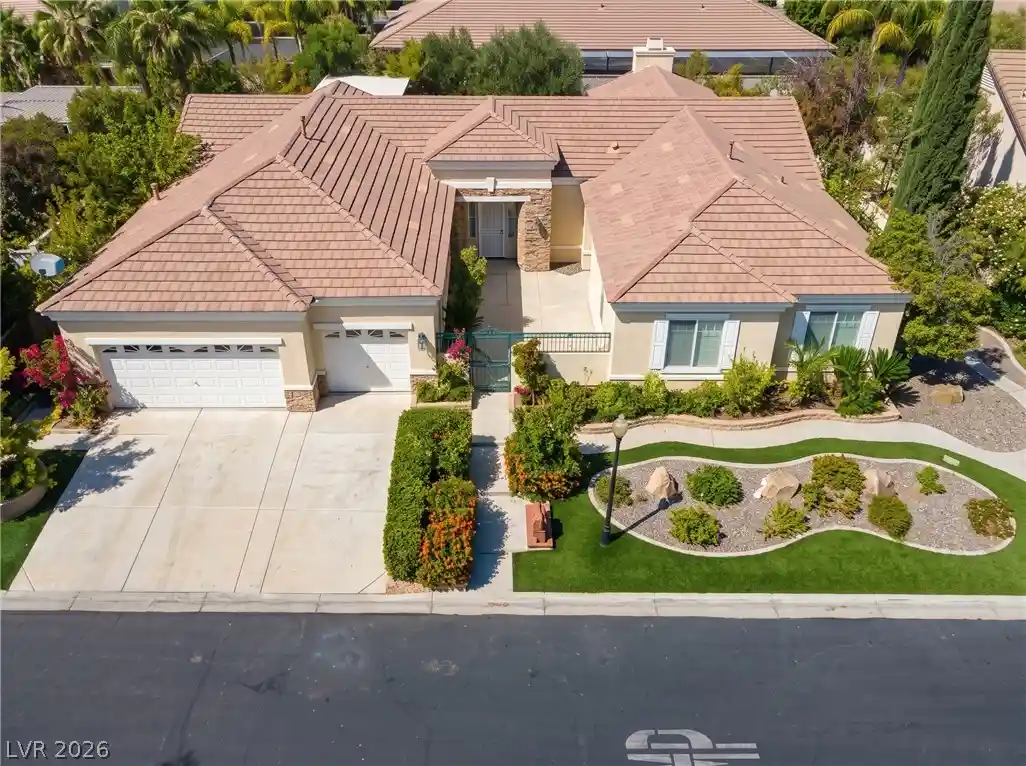Photo 1 of Single family home for sale at 7904 Roxburgh Castle Ave, Las Vegas, NV 89117 | MLS# 2824014 | Listing updated on 2026-10-31