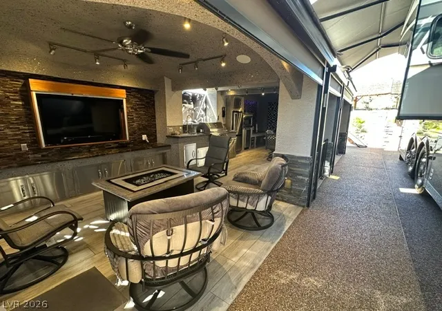 Land for sale at 8175 Arville St #400, Las Vegas, NV 89139 | MLS# 2824070