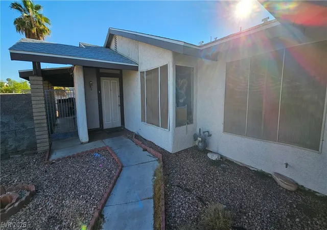 Photo 2 of Townhouse for sale at 6777 Ledgewood Dr, Las Vegas, NV 89103 | MLS# 2824077 | Listing updated on 2026-10-05