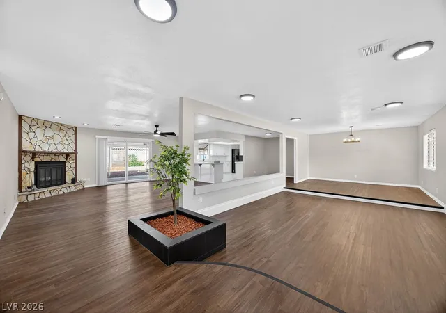 Photo 1 of Single family home for sale at 3189 Casanova Cir, Las Vegas, NV 89120 | MLS# 2824148 | Listing updated on 2026-10-05