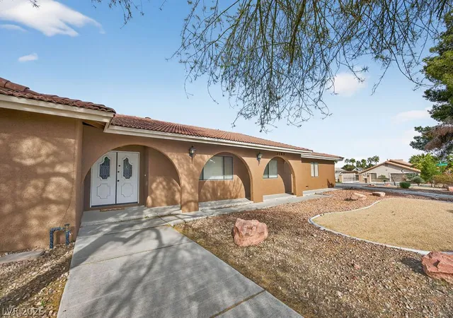 Photo 2 of Single family home for sale at 3189 Casanova Cir, Las Vegas, NV 89120 | MLS# 2824148 | Listing updated on 2026-10-05