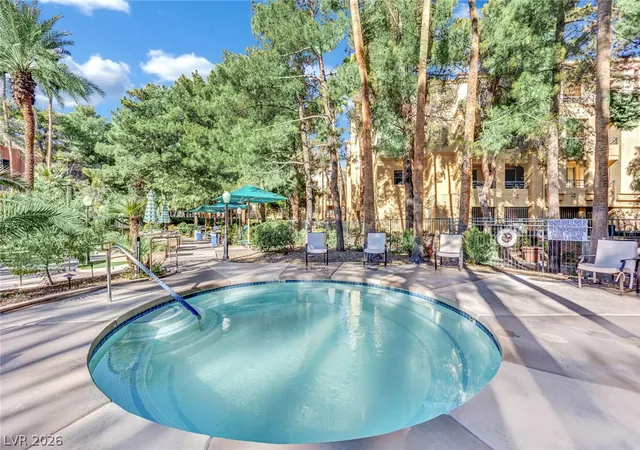Listing Photo 4 - Condo for sale in building located at 220 E Flamingo Rd, Las Vegas, NV 89169 - Unit #117