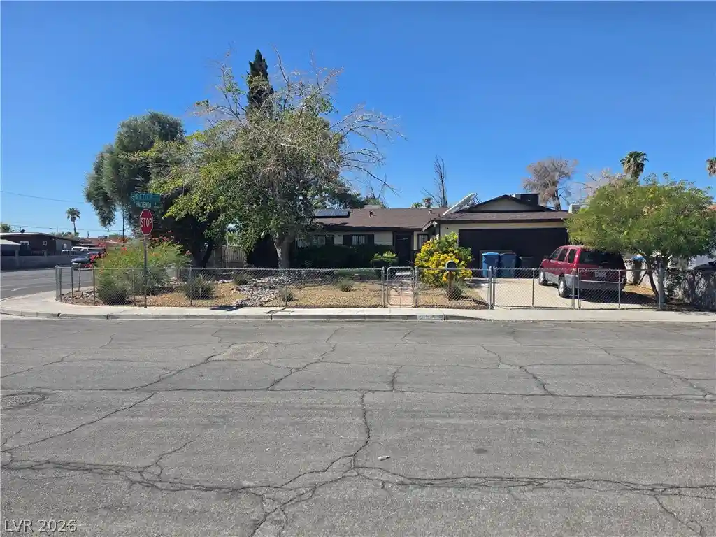 Photo 1 of Single family home for sale at 5289 Reeder Cir, Las Vegas, NV 89119 | MLS# 2824192 | Listing updated on 2026-10-15