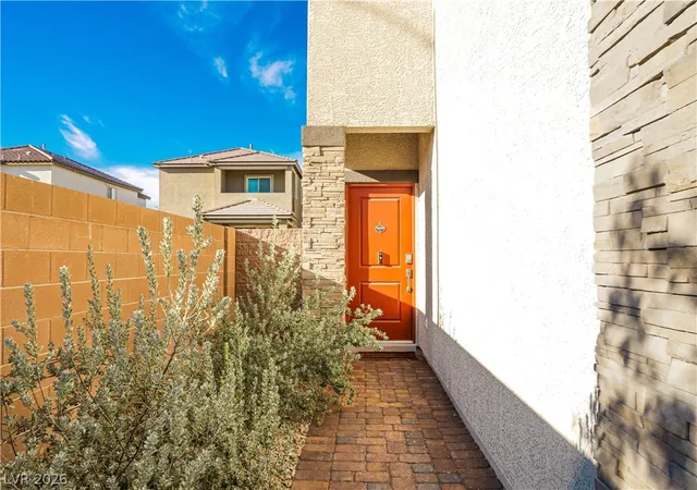 Photo 4 of Single family home for sale at 376 Great Ocean Ave, North Las Vegas, NV 89084 | MLS# 2823863 | Listing updated on 2026-10-07