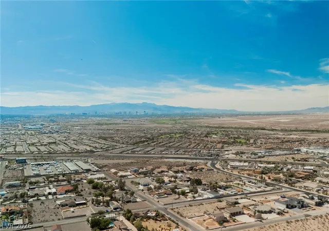 Photo 3 of Single family home for sale at 1012 Cadiz Ave, Henderson, NV 89015 | MLS# 2824295 | Listing updated on 2026-10-06