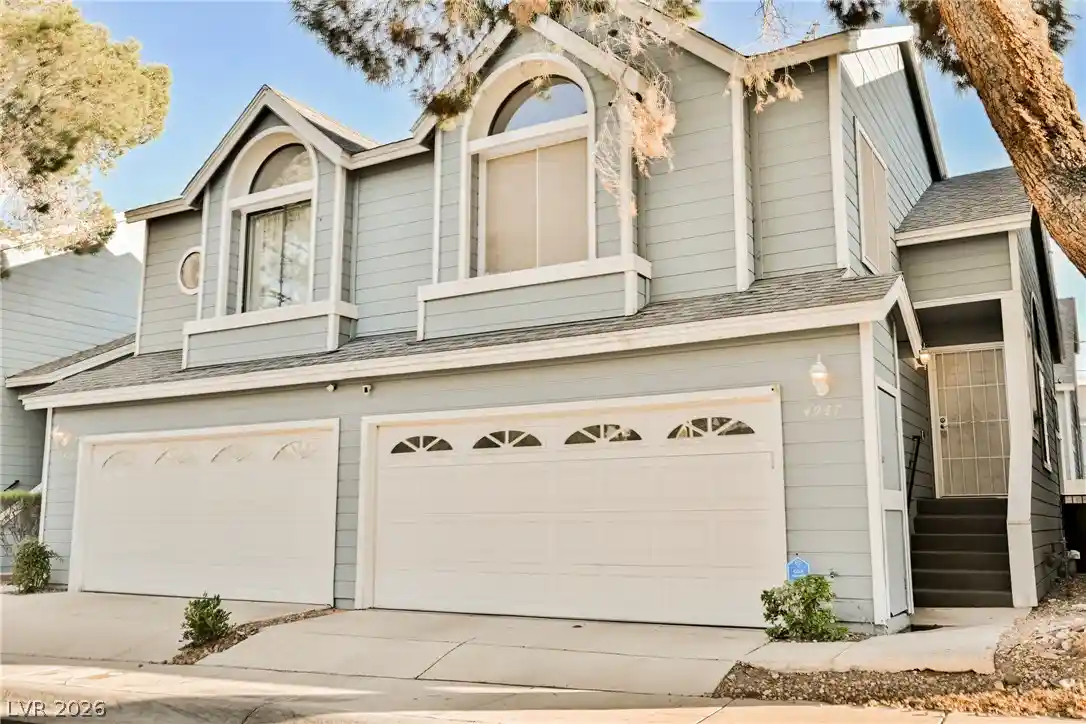 Photo 1 of Townhouse for sale at 4947 Strauss Dr, Las Vegas, NV 89146 | MLS# 2824219 | Listing updated on 2026-10-28