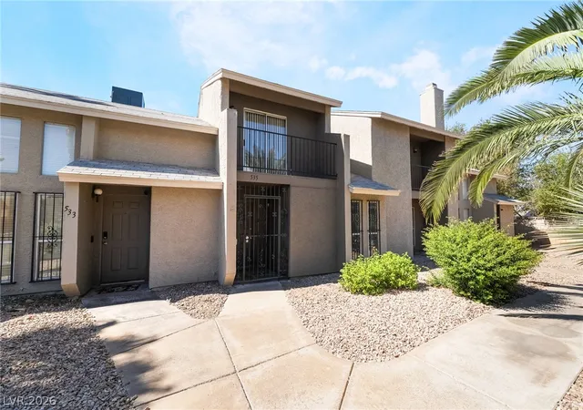 Photo 3 of Townhouse for sale at 535 Sellers Pl, Henderson, NV 89011 | MLS# 2824342 | Listing updated on 2026-10-06