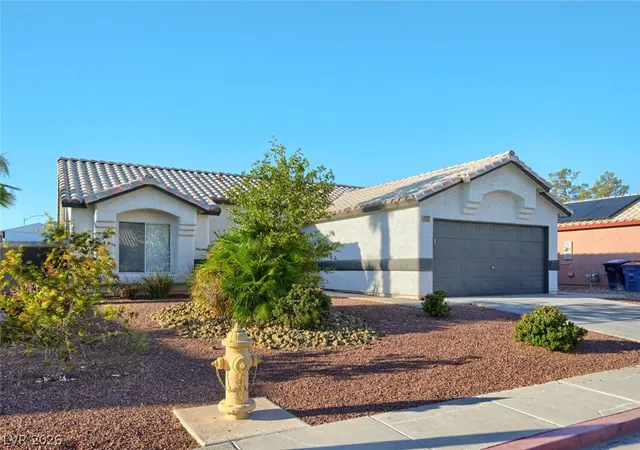 Photo 2 of Single family home for sale at 4707 Checker Way, North Las Vegas, NV 89031 | MLS# 2824109 | Listing updated on 2026-10-06