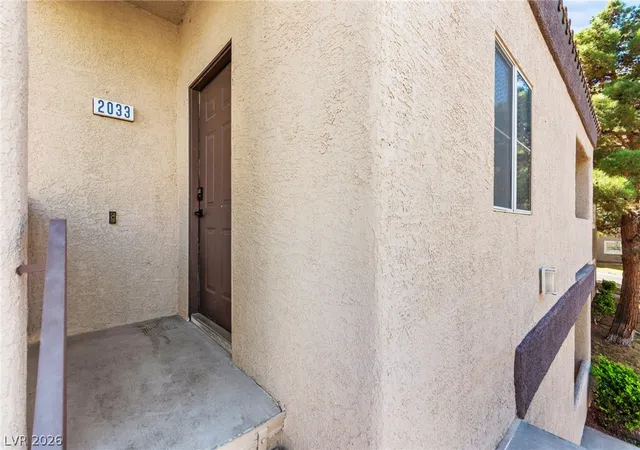 Photo 3 of Condo for sale at 5250 S Rainbow Blvd #2033, Las Vegas, NV 89118 | MLS# 2823735 | Listing updated on 2026-10-07