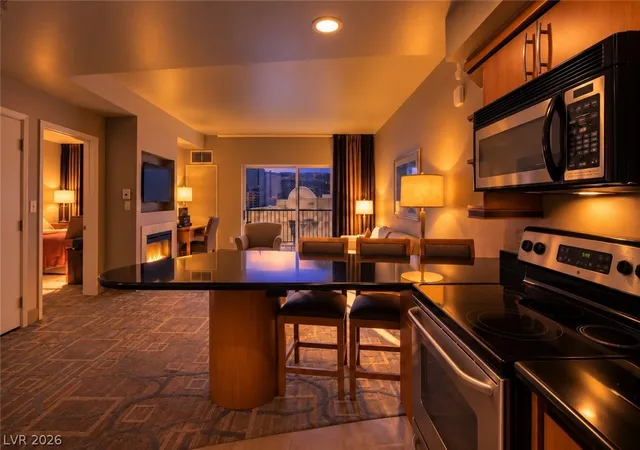 Photo 1 of Condo for sale at 211 E Flamingo Rd #719, Las Vegas, NV 89169 | MLS# 2824498 | Listing updated on 2026-10-09