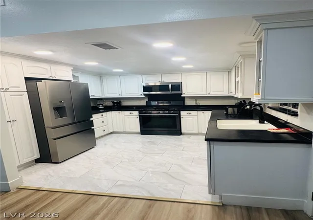 Photo 2 of Single family home for sale at 3876 Maryland Ave, Las Vegas, NV 89121 | MLS# 2823093 | Listing updated on 2026-10-07